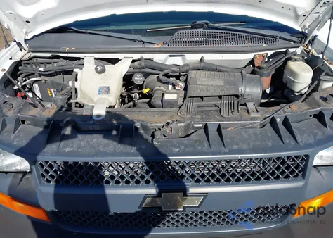 2015 Chevrolet Express 2500 Work Van z USA, uszkodzony, nr VIN 1GCWGFCF1F1160223